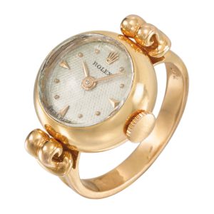Swiss 18 carat gold lever ring watch Circa 1950
