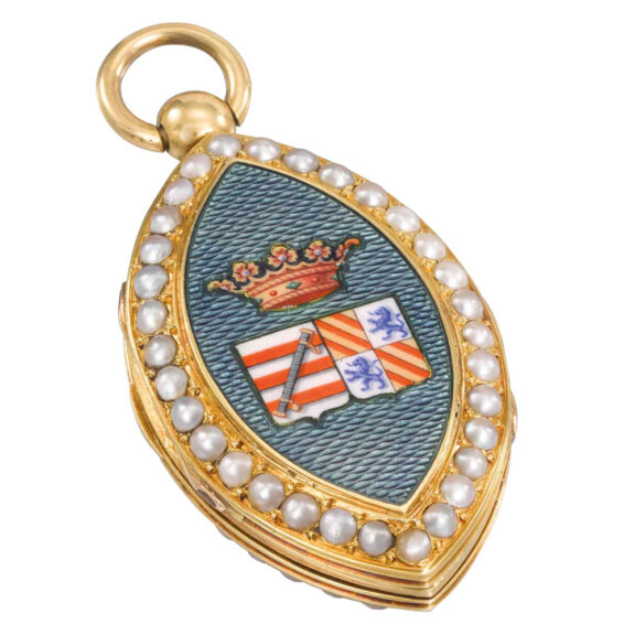 Very fine decorated oval shaped watch with brooch Circa 1850 Very fine decorated oval shaped watch with brooch Circa 1850