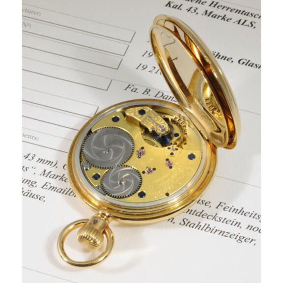 German 18K gold hunting cased lever pocket watch Circa 1886 German 18K gold hunting cased lever pocket watch Circa 1886