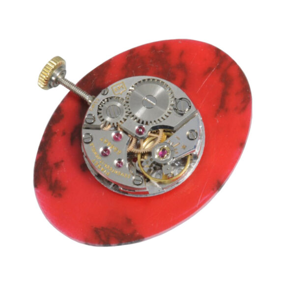 Elegant Swiss gold lever pendant watch with brooch Circa 1970 Elegant Swiss gold lever pendant watch with brooch Circa 1970