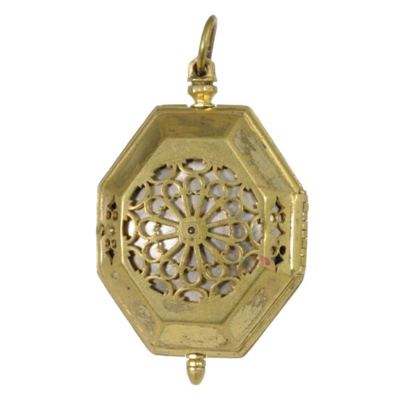 English pre-balance spring pendant watch with alarm Circa 1590 English pre-balance spring pendant watch with alarm Circa 1590