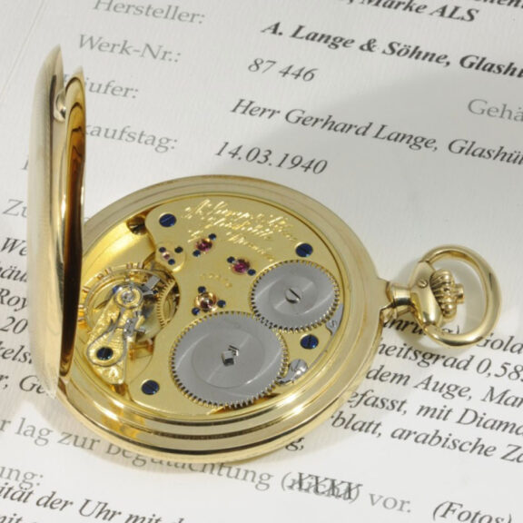 German gold hunting cased quality 1A lever watch Circa 1940 German gold hunting cased quality 1A lever watch Circa 1940
