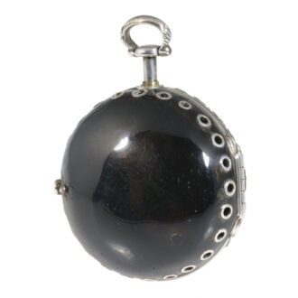 English pair-cased half-quarter repeating verge watch Circa 1750