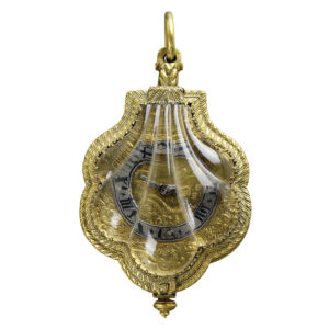 French rock crystal shell-shaped one-handed pendant watch Circa 1600
