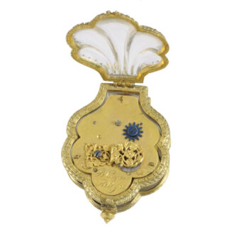 French rock crystal shell-shaped one-handed pendant watch Circa 1600
