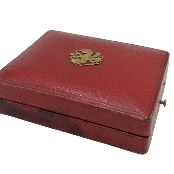 Russian 14K rose gold hunting cased pocket watch Circa 1900 Russian 14K rose gold hunting cased pocket watch Circa 1900