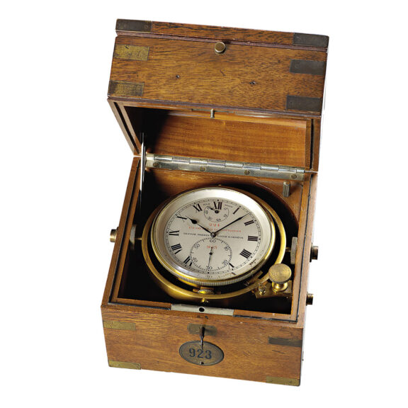 Small Swiss chronometer with 56h power reserve Circa 1918