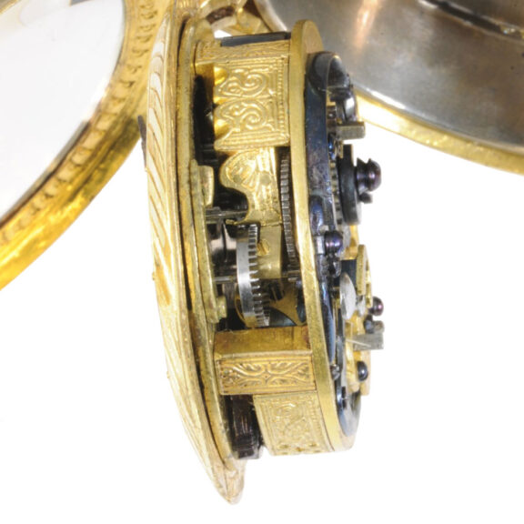 German fire gilt one-handed pendant watch with self-strike Circa 1600 German fire gilt one-handed pendant watch with self-strike Circa 1600