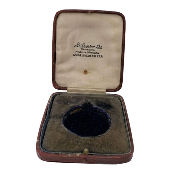English gold half-hunting cased minute repeating lever watch Circa 1900 English gold half-hunting cased minute repeating lever watch Circa 1900