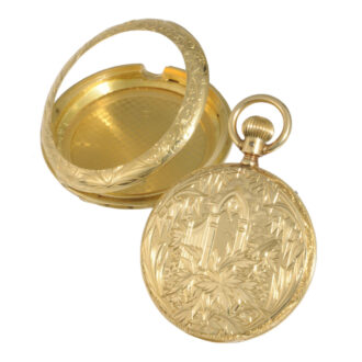 Decorative Swiss 18K gold cabriolet watch Circa 1850