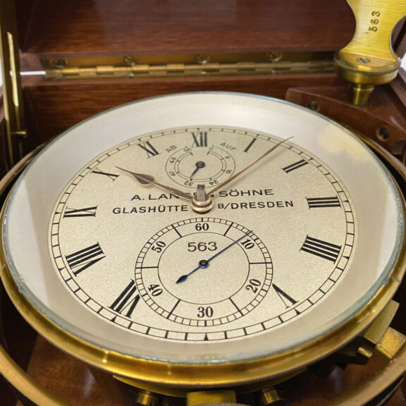 High-quality German deck chronometer with 56h power reserve Circa 1942 High-quality German deck chronometer with 56h power reserve Circa 1942