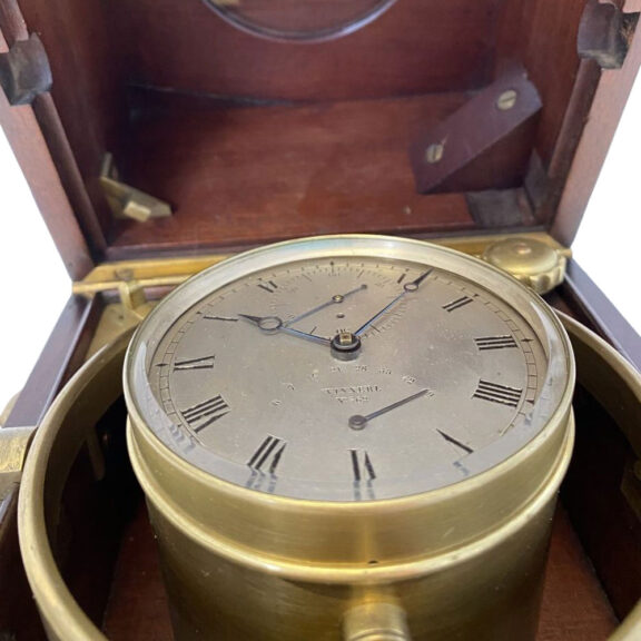 Small French deck chronometer with 49h power reserve Circa 1860 Small French deck chronometer with 49h power reserve Circa 1860