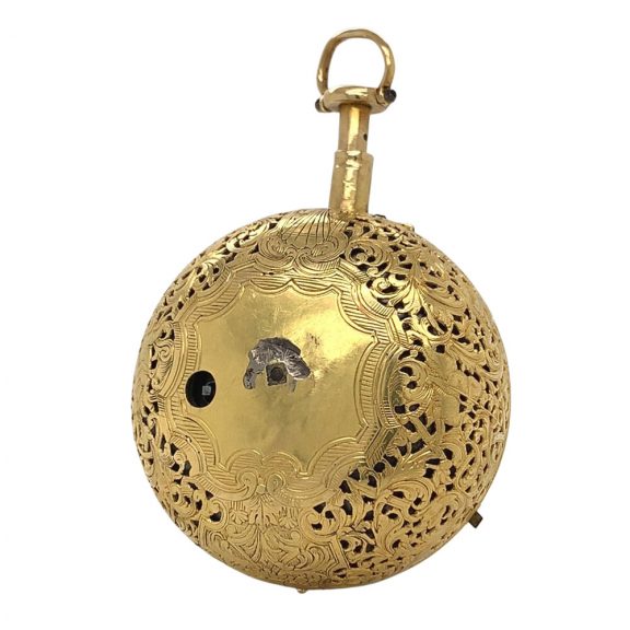 English gold pair-cased quarter repeating verge watch Circa 1696 English gold pair-cased quarter repeating verge watch Circa 1696