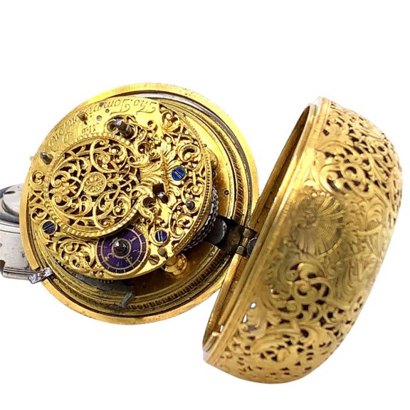 English gold pair-cased quarter repeating verge watch Circa 1696 English gold pair-cased quarter repeating verge watch Circa 1696