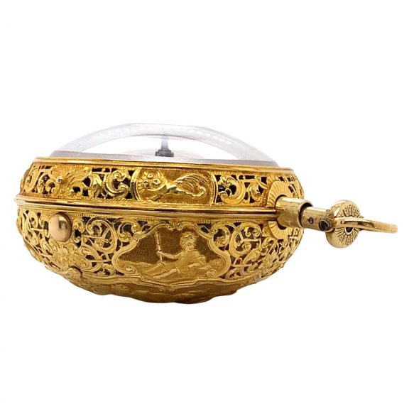 English gold pair-cased quarter repeating verge watch Circa 1696 English gold pair-cased quarter repeating verge watch Circa 1696