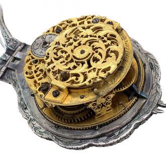 Dutch silver and rock crystal shell-shaped pendant watch Circa 1700
