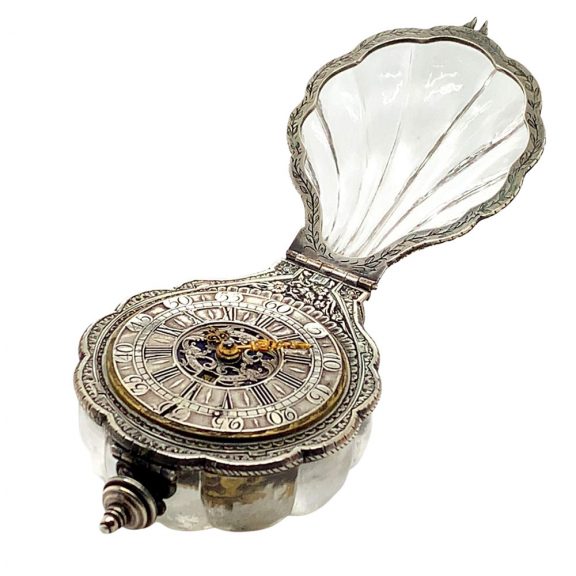 Dutch silver and rock crystal shell-shaped pendant watch Circa 1700 Dutch silver and rock crystal shell-shaped pendant watch Circa 1700