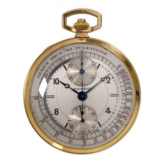 Swiss gold chronograph watch with pulsation scale Circa 1940