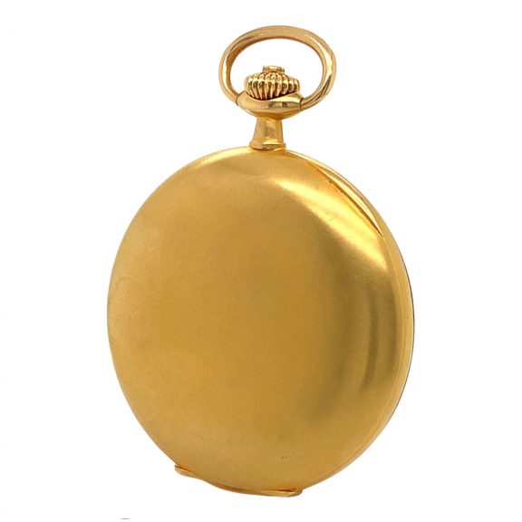 Swiss 18K gold hunting cased lever with 24h dial Circa 1945 Swiss 18K gold hunting cased lever with 24h dial Circa 1945