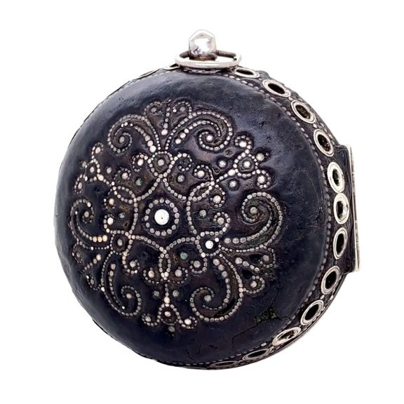 Rare French silver verge oignon watch with alarm Circa 1690 Rare French silver verge oignon watch with alarm Circa 1690