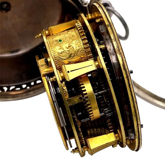 French silver Louis XIV verge oignon watch with alarm Circa 1690 French silver Louis XIV verge oignon watch with alarm Circa 1690