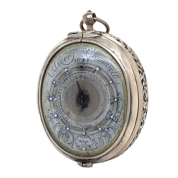 Historically important Dutch oval watch with alarm Circa 1640