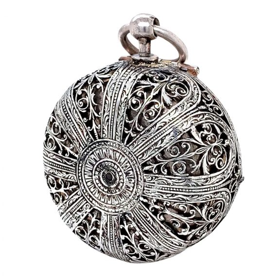 Important German silver verge watch with alarm Circa 1675 Important German silver verge watch with alarm Circa 1675