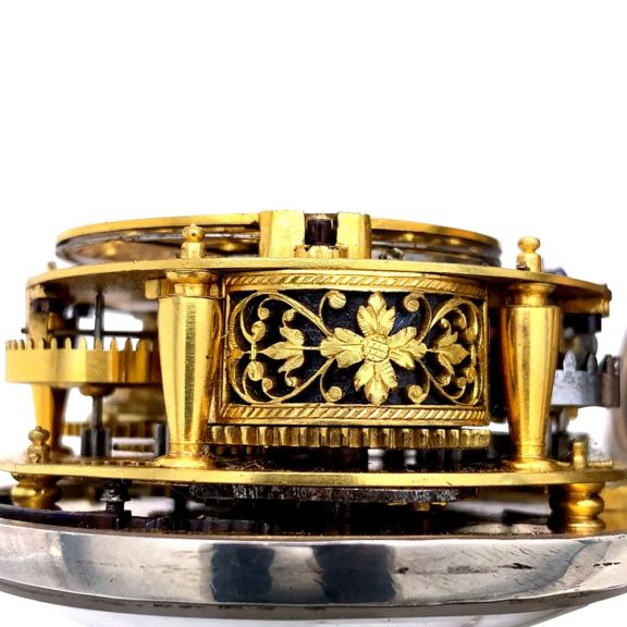 French silver Louis XIV oignon coach clock with alarm Circa 1700 French silver Louis XIV oignon coach clock with alarm Circa 1700