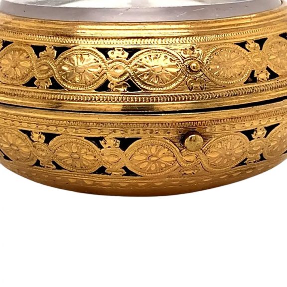 English fire gilded petite sonnerie self striking verge Circa 1730 English fire gilded petite sonnerie self striking verge Circa 1730