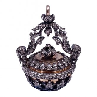 French decorative belle èpoque basket form watch Circa 1900 French decorative belle èpoque basket form watch Circa 1900