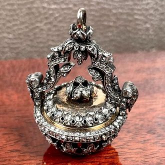 French decorative belle èpoque basket form watch Circa 1900 French decorative belle èpoque basket form watch Circa 1900