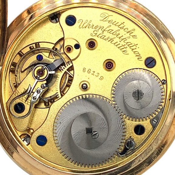 German 14K gold hunting cased lever pocket watch Circa 1926 German 14K gold hunting cased lever pocket watch Circa 1926
