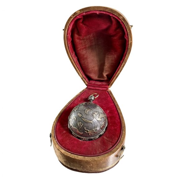 Austrian silver and rose gold astronomical verge watch Circa 1700 Austrian silver and rose gold astronomical verge watch Circa 1700