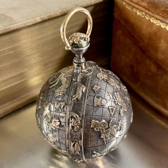 Austrian silver and rose gold astronomical verge watch Circa 1700 Austrian silver and rose gold astronomical verge watch Circa 1700
