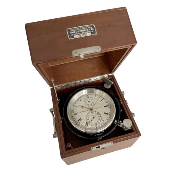 Rare German deck chronometer with 56h power reserve Circa 1940