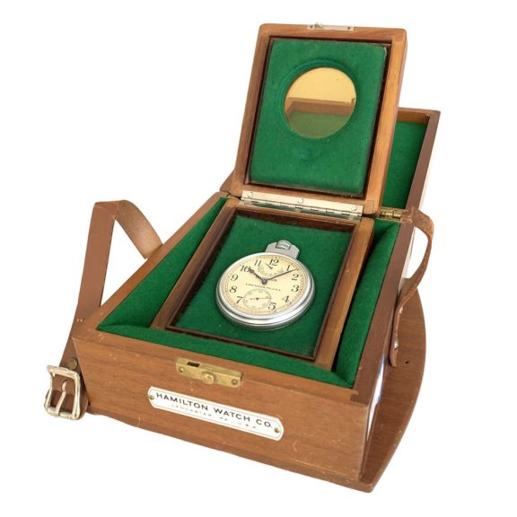 Heavy American deck chronometer with 56h power reserve Circa 1942 Heavy American deck chronometer with 56h power reserve Circa 1942