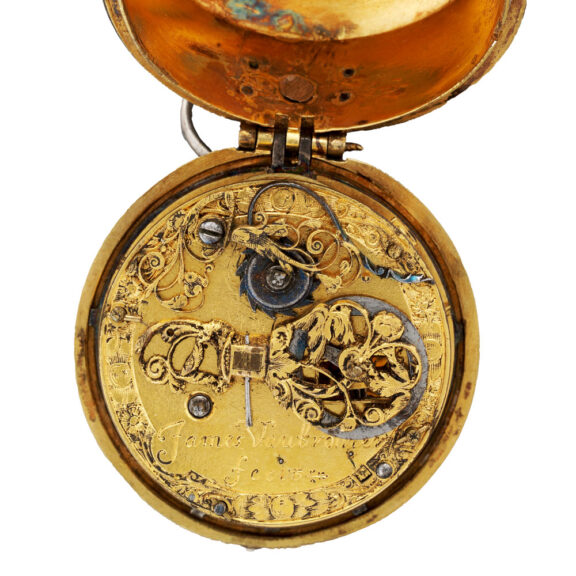 English silver and gilded brass verge pocket watch Circa 1625 English silver and gilded brass verge pocket watch Circa 1625