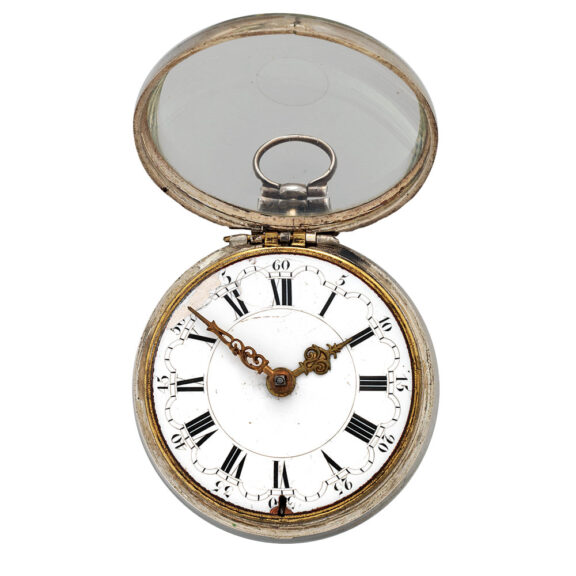 English silver enamel watch with repoussé decoration Circa 1700 English silver enamel watch with repoussé decoration Circa 1700