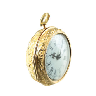 Exquisite Dutch 20 carat gold repoussé verge watch Circa 1725 Exquisite Dutch 20 carat gold repoussé verge watch Circa 1725