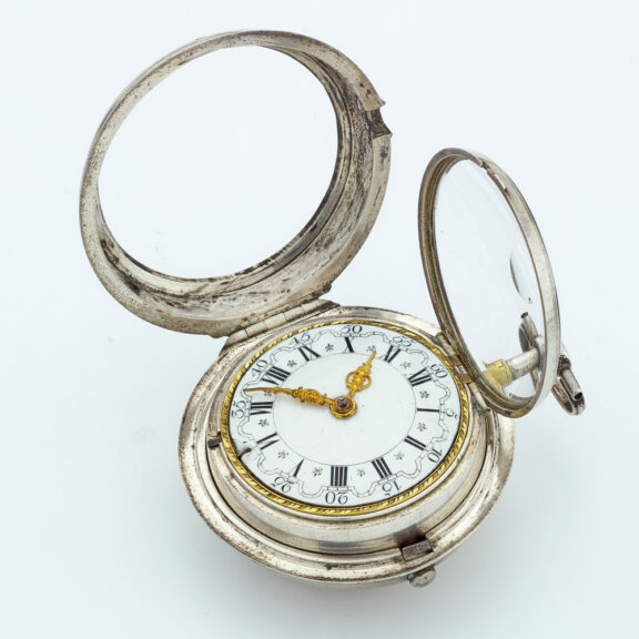 Dutch fine silver quarter repeating verge watch Circa 1720 Dutch fine silver quarter repeating verge watch Circa 1720