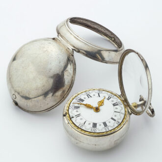 Dutch fine silver quarter repeating verge watch Circa 1720