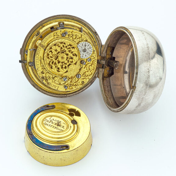Dutch fine silver quarter repeating verge watch Circa 1720 Dutch fine silver quarter repeating verge watch Circa 1720