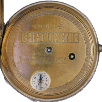 Silver Swiss cylinder with small compass Circa 1860 Silver Swiss cylinder with small compass Circa 1860