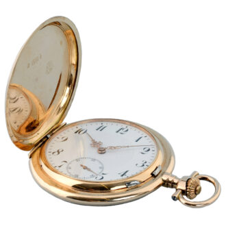 A Swiss lever pocket watch in a gold full hunter case Circa 1900