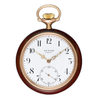 A lever pocket watch in gold set agate open face case Circa 1900