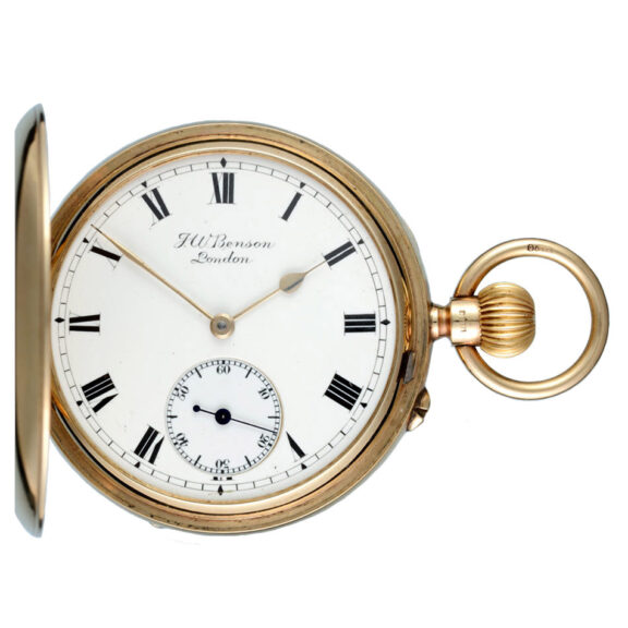 An English lever pocket watch in gold full hunter case Circa 1907