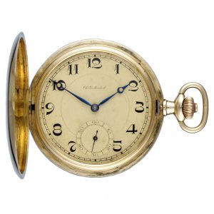 A Belgian lever pocket watch in a gold full hunter case Circa 1910