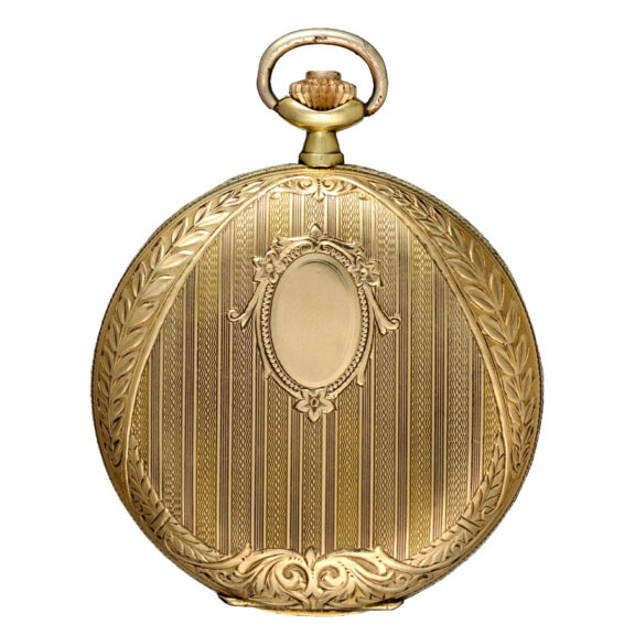 A Swiss lever in a slim decorative gold full hunter case Circa 1926 A Swiss lever in a slim decorative gold full hunter case Circa 1926