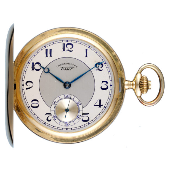 Slim Swiss lever pocket watch in gold full hunter case Circa 1930 Slim Swiss lever pocket watch in gold full hunter case Circa 1930
