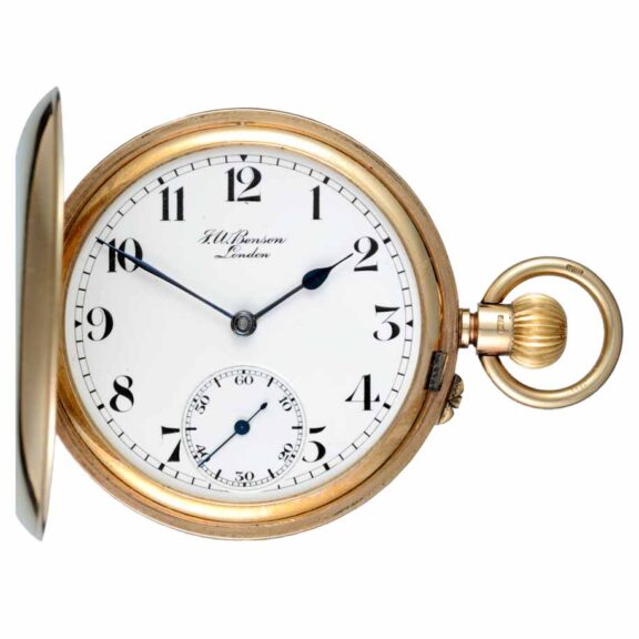 English lever pocket watch in a gold full hunter case Circa 1938